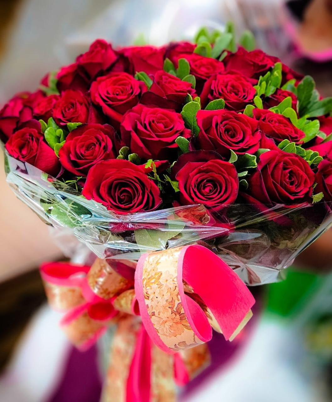 Buquê de rosas vermelhas premium - Flores em Jandaia do Sul